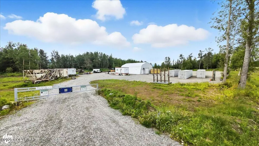 7519 N Glenn HWY, Palmer, AK 99645
