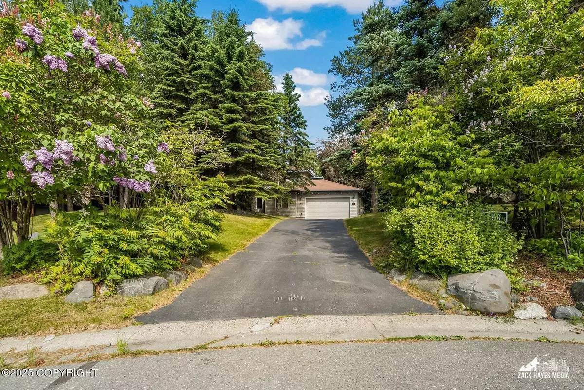 Anchorage, AK 99515,250 Botanical CIR