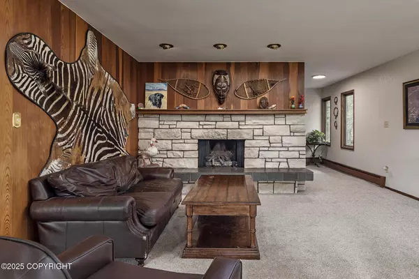 Anchorage, AK 99507,11851 Nebesna DR