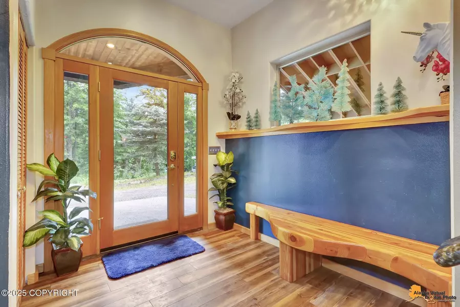 935 Timberline DR, Girdwood, AK 99587