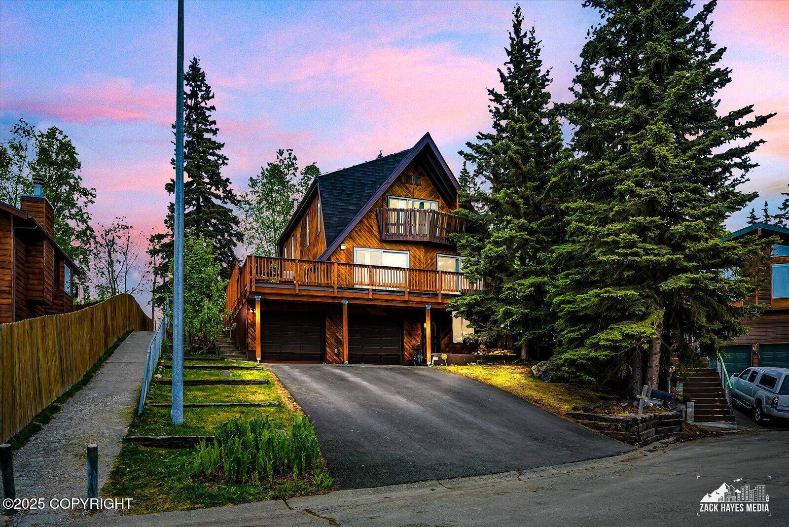 6010 Staedem DR, Anchorage, AK 99504