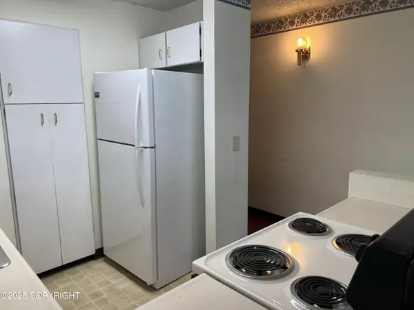 Anchorage, AK 99518,302 Sweetgale CT #302