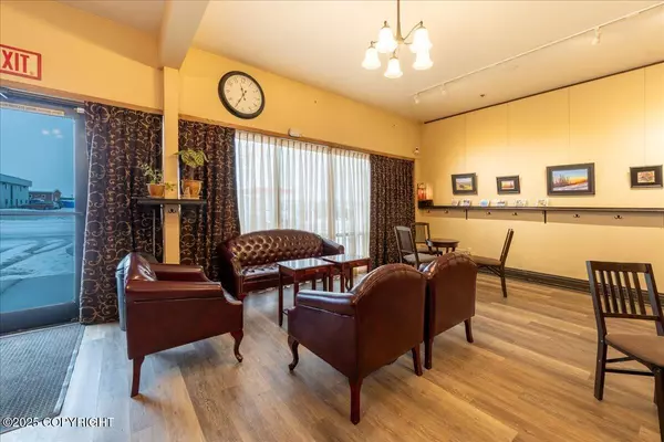 Fairbanks, AK 99701,3501 Lathrop ST #H