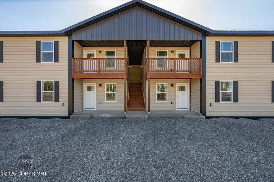 1638 S Blue Duck CIR, Wasilla, AK 99654