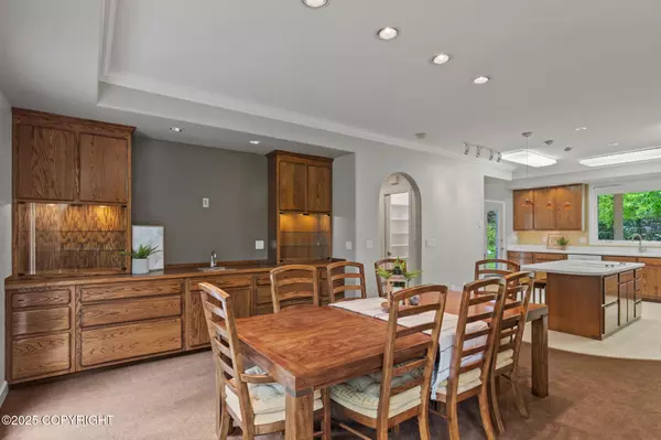 Kenai, AK 99611,1103 Inlet Woods DR