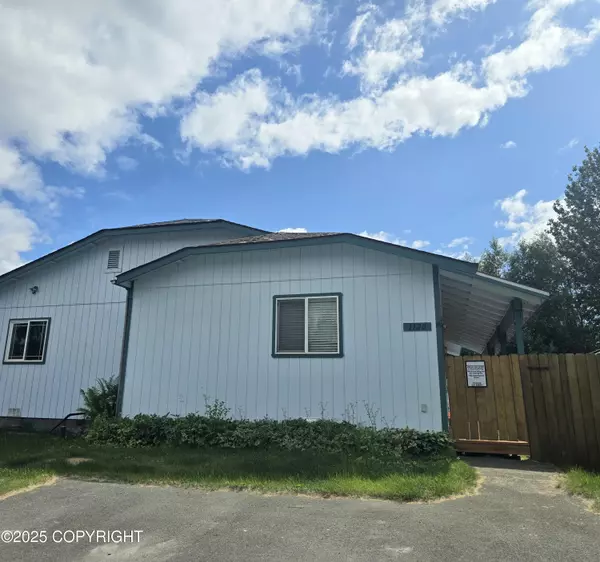1120 China Berry CIR, Anchorage, AK 99515