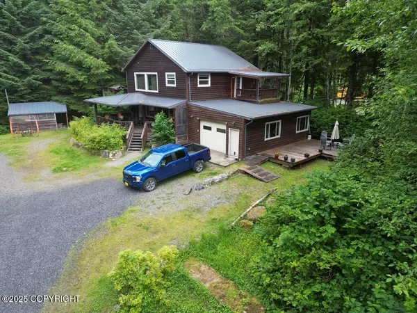 7 Klawock Lake RD, Klawock, AK 99925