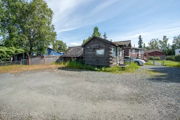 2308 McKinley AVE, Anchorage, AK 99517