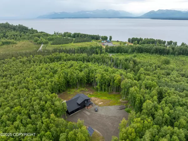 19155 N Nirvana CIR, Wasilla, AK 99623