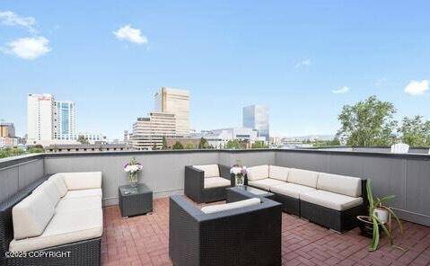 804 W 10th AVE #2, Anchorage, AK 99501