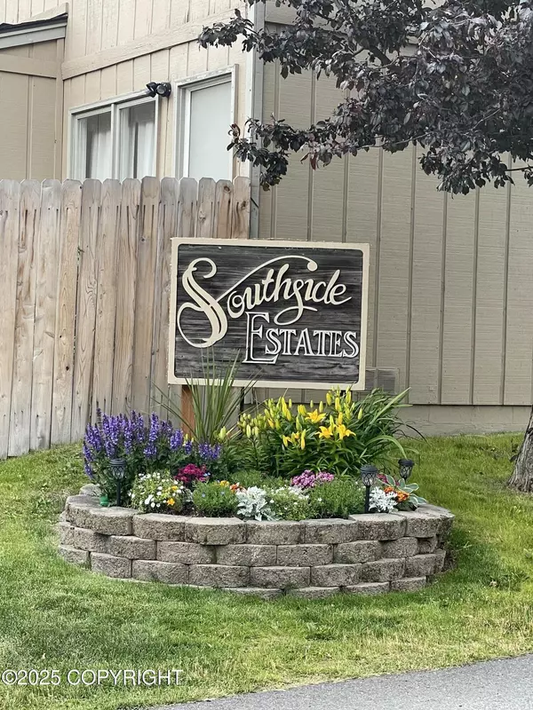 Anchorage, AK 99515,417 Dailey AVE #K-16