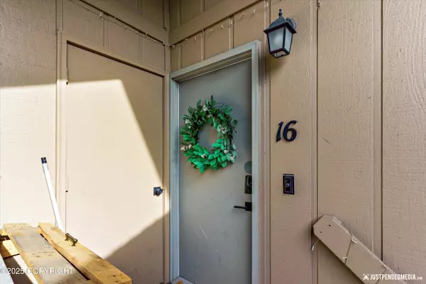 Anchorage, AK 99515,417 Dailey AVE #K-16