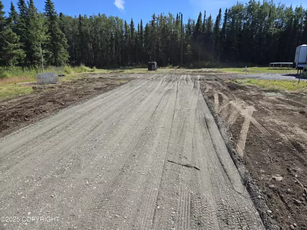 32395 Ruth LN, Sterling, AK 99672