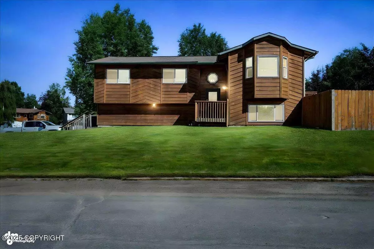 Anchorage, AK 99507,3800 Midvale CIR