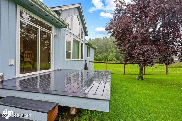 Chugiak, AK 99567,22364 Glacier Vista RD