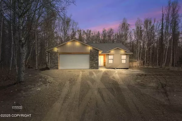 7177 N Paw ST, Wasilla, AK 99654