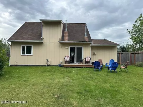 Anchorage, AK 99507,3631 Cloudberry CIR