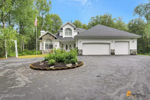 8581 E Highlander CIR, Palmer, AK 99645