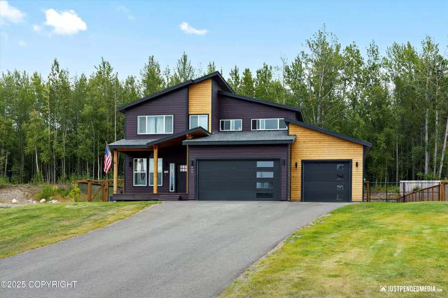 541 N Bethel PL, Palmer, AK 99645