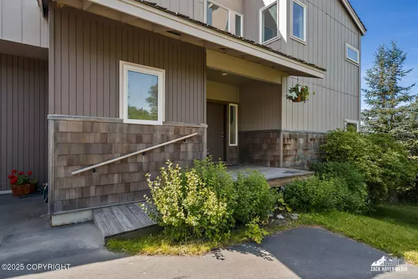 Anchorage, AK 99516,5838 ROMANIA DR