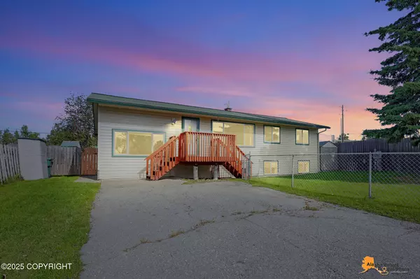 Anchorage, AK 99504,7813 Dover AVE