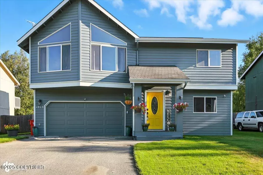 1015 W Woodstock DR, Palmer, AK 99645
