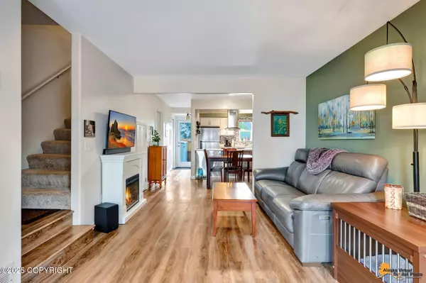 Anchorage, AK 99517,2820 Malibu Meadows WAY #3B