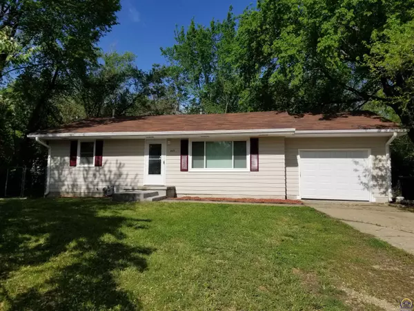 1169 SW Hillsdale ST, Topeka, KS 66604