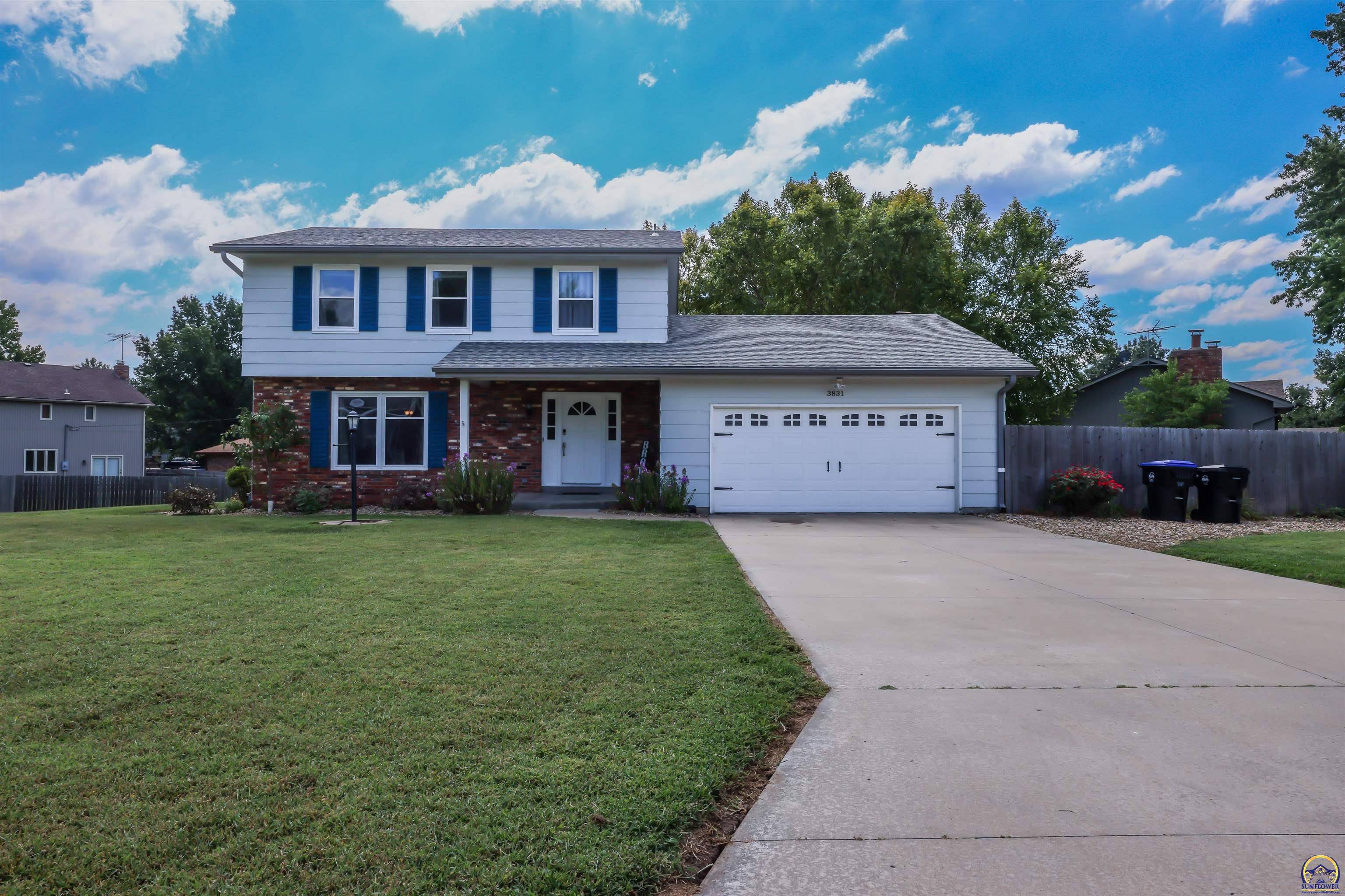 3831 SE 32nd St, Topeka, KS 66605