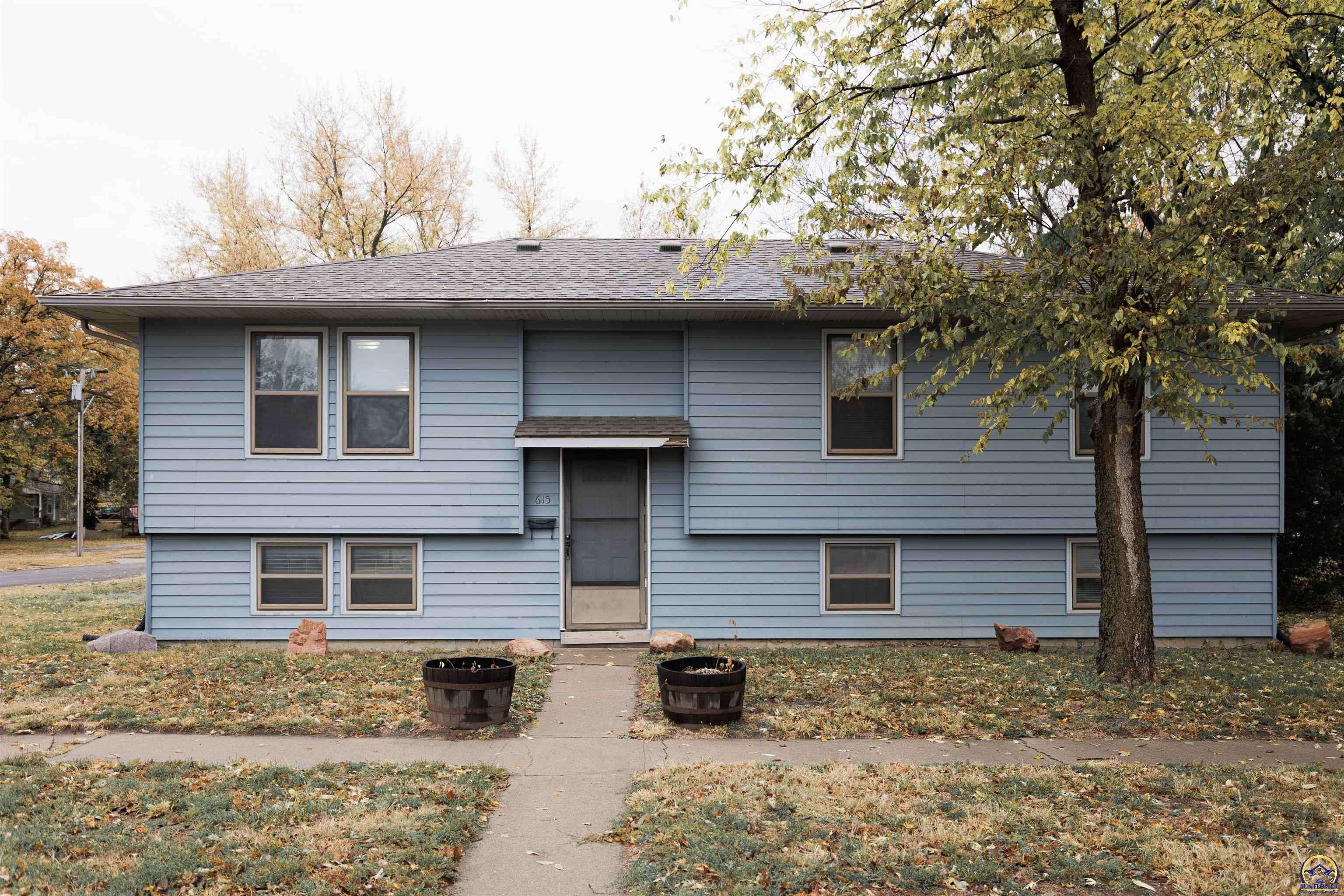 615 W Alma ST, St. Marys, KS 66536