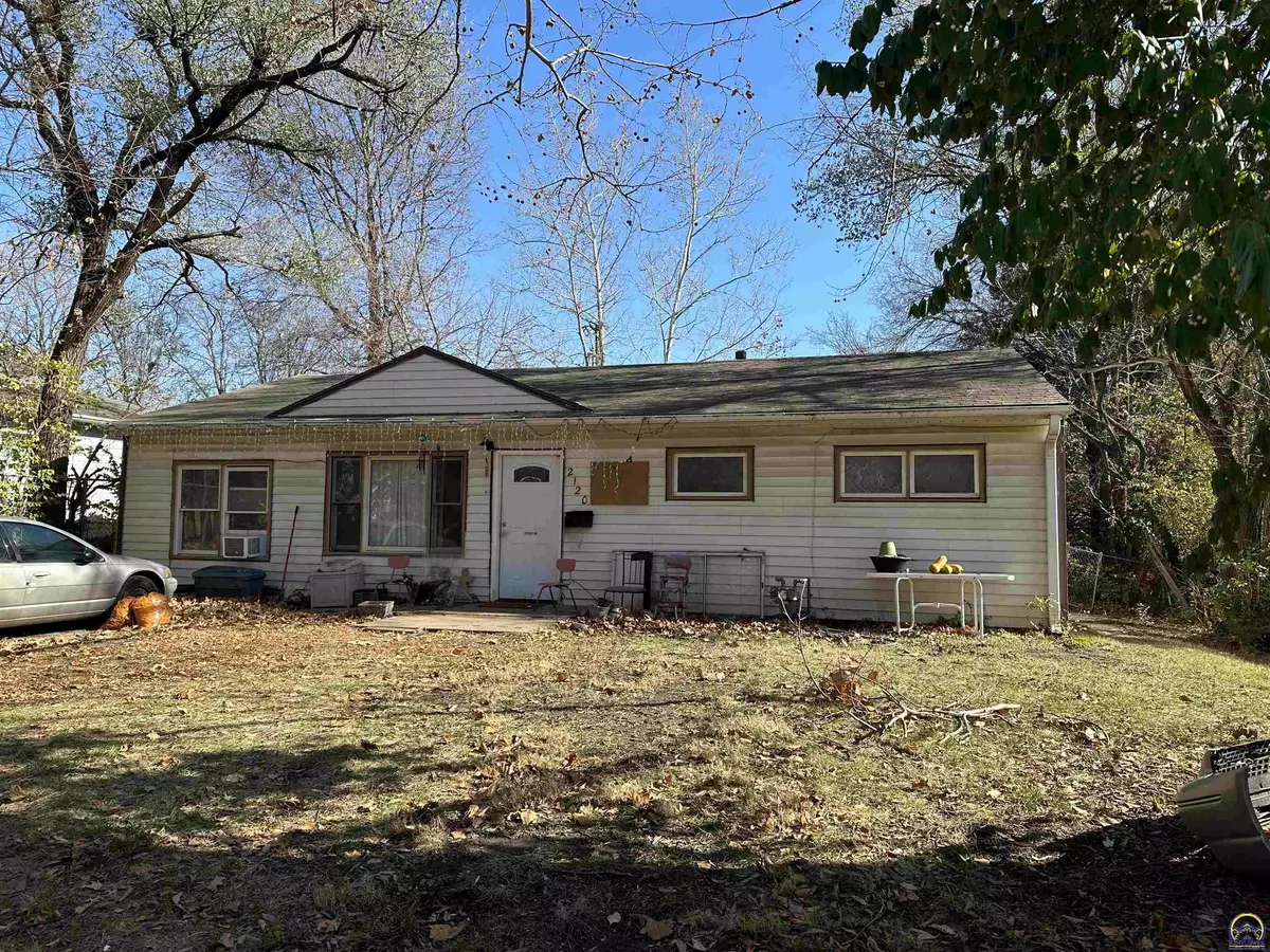 Topeka, KS 66605,2120 SE Ohio AVE