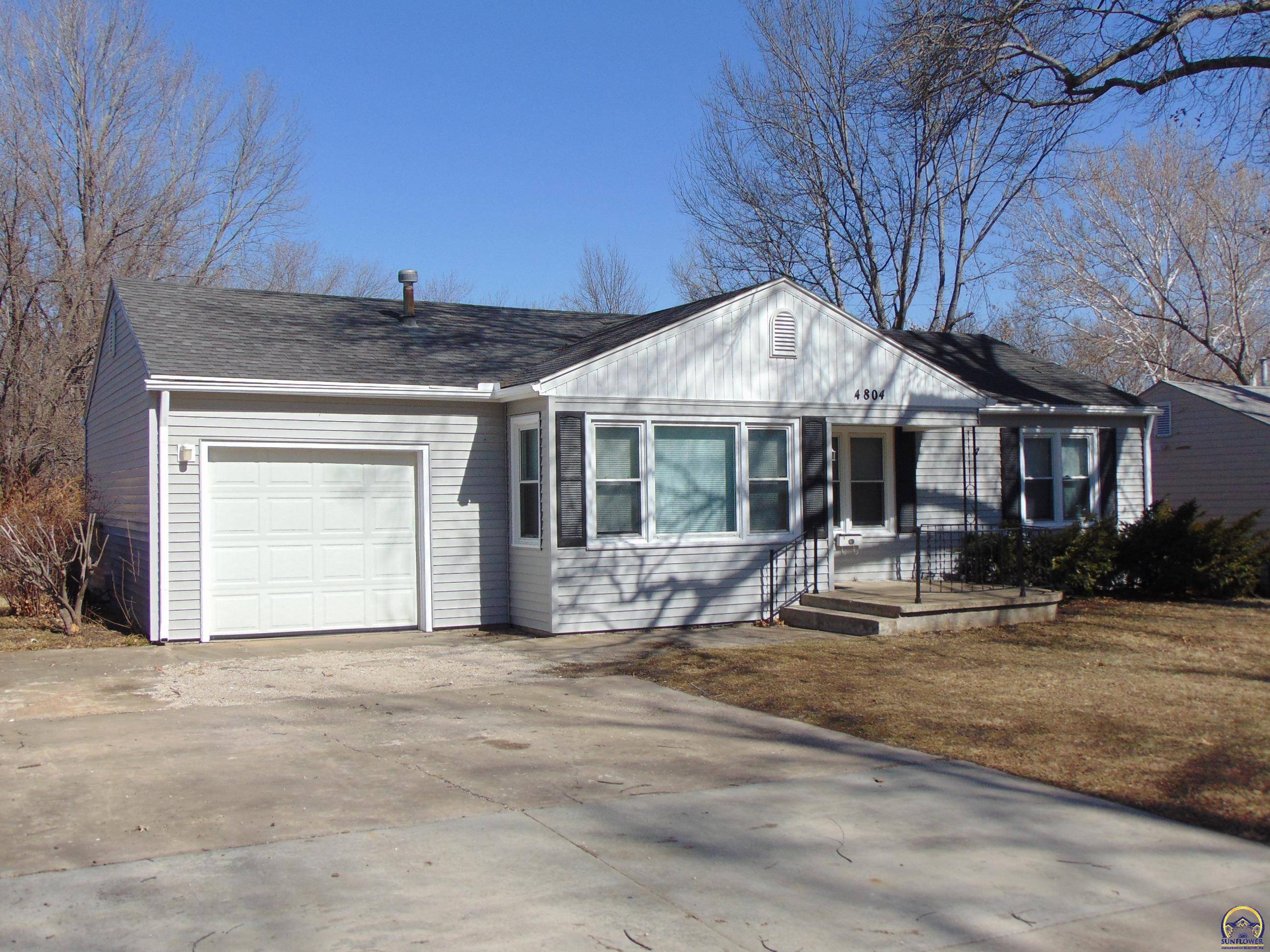 4804 SW 18th TER, Topeka, KS 66604