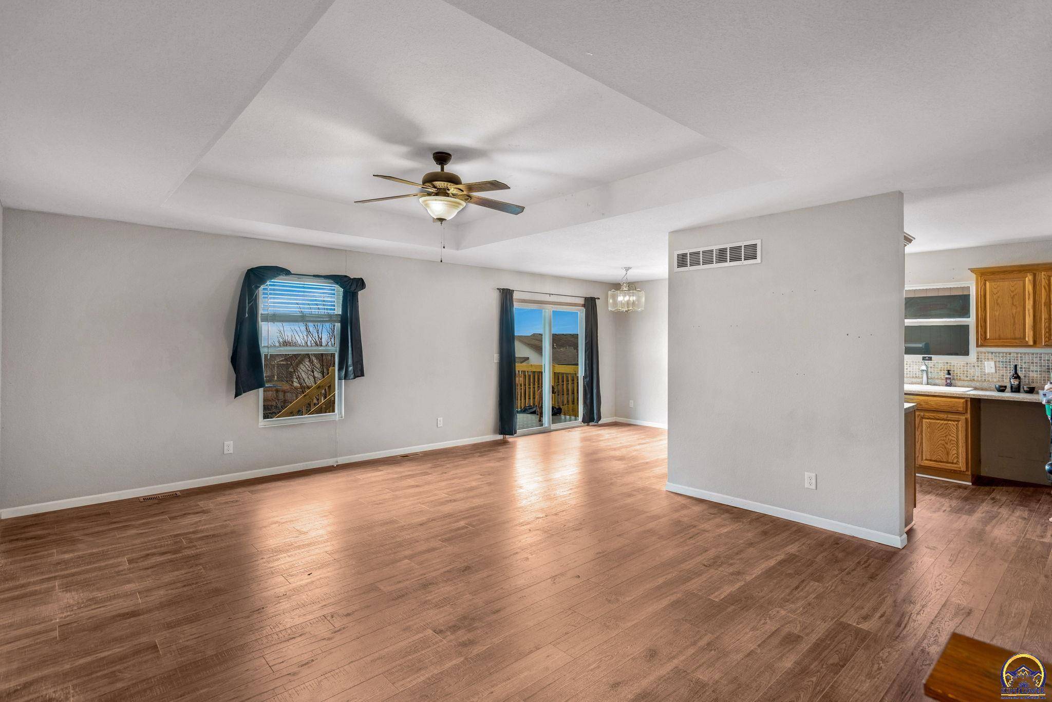 Topeka, KS 66609,4325 SE Chisolm RD