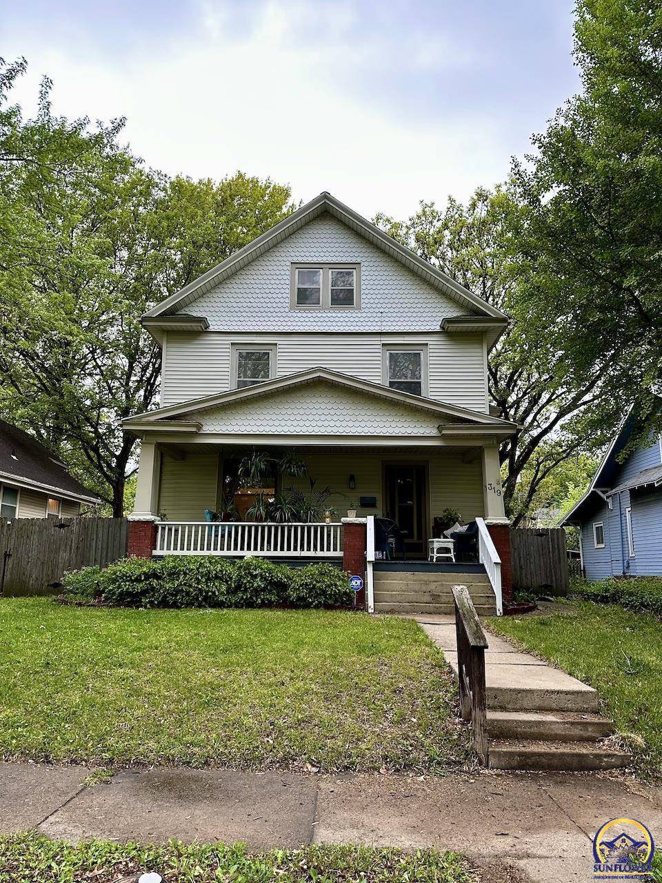319 SW Quinton AVE, Topeka, KS 66606