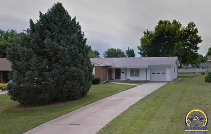 Hiawatha, KS 66434,407 Navajo Ave