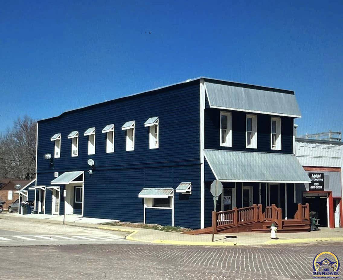 324 W Washington ST, Oskaloosa, KS 66066