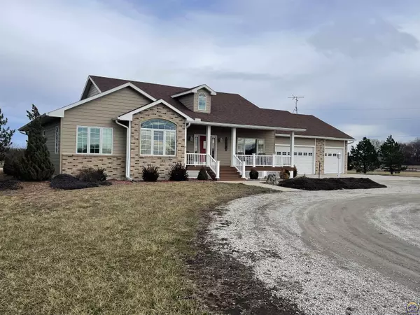 7542 W 349th St, Lebo, KS 66801