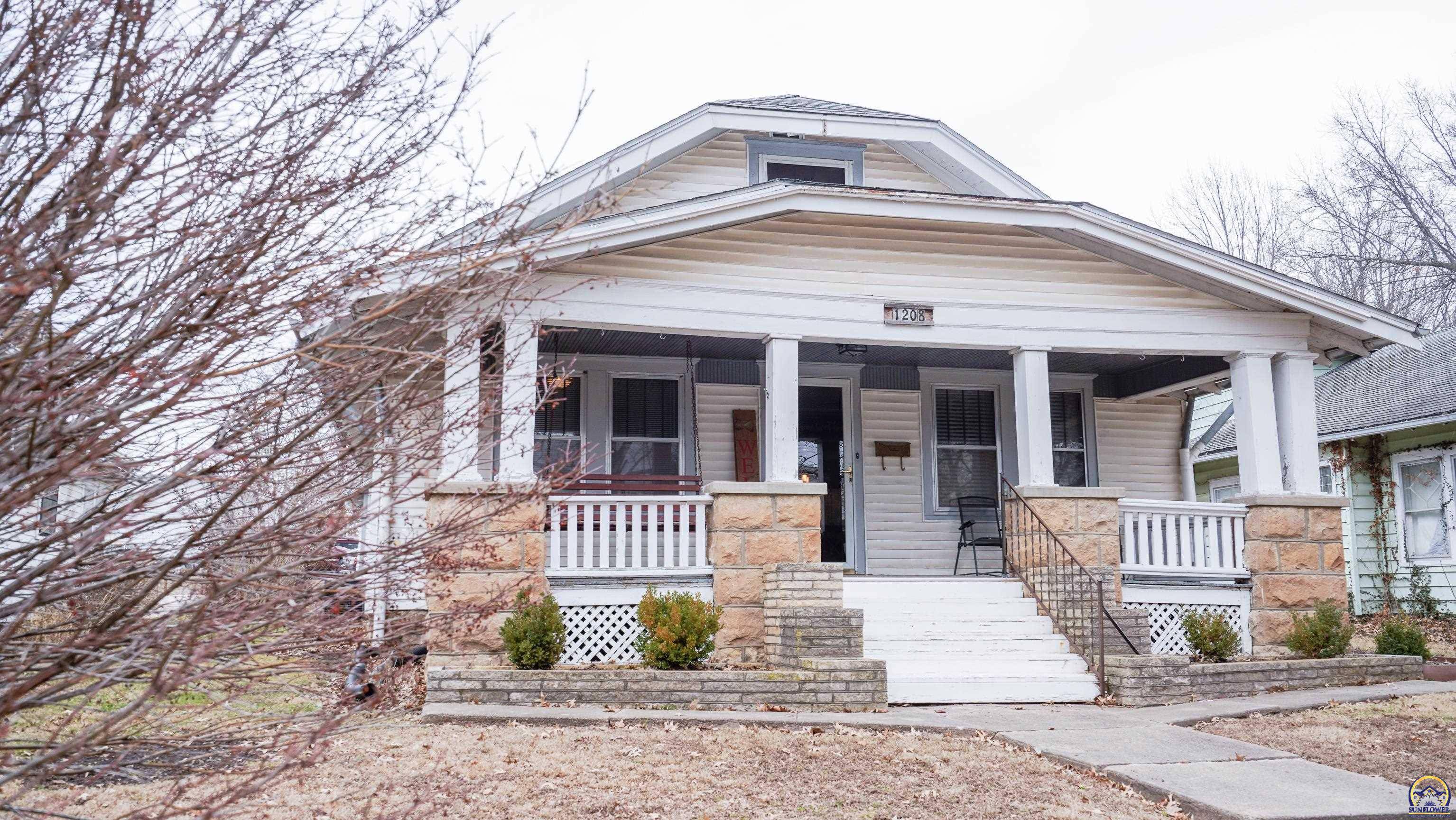 1208 Central AVE, Horton, KS 66439