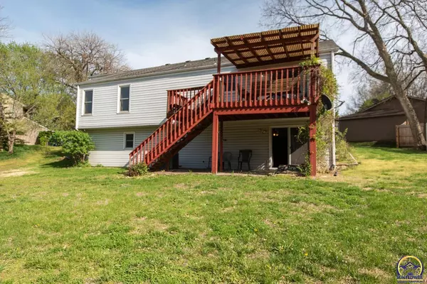 Lawrence, KS 66049,313 Tallgrass CT