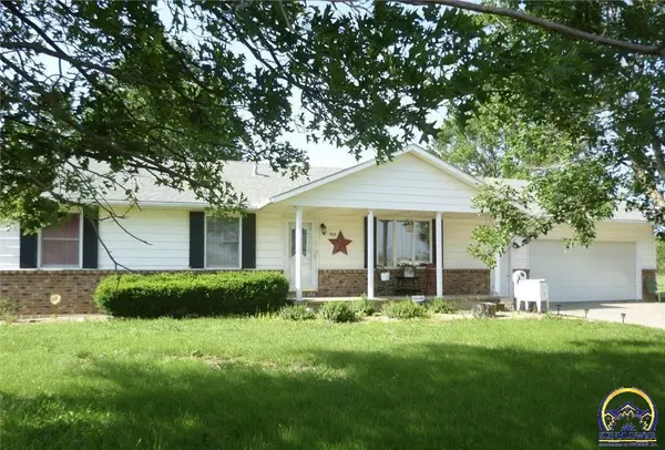 411 Lake RD, Olpe, KS 66801