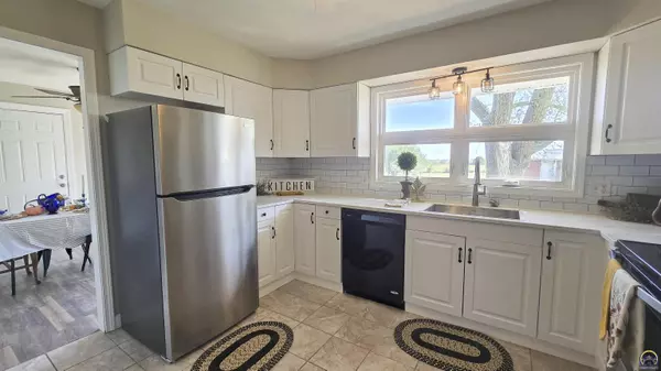 Effingham, KS 66023,11884 HWY 159