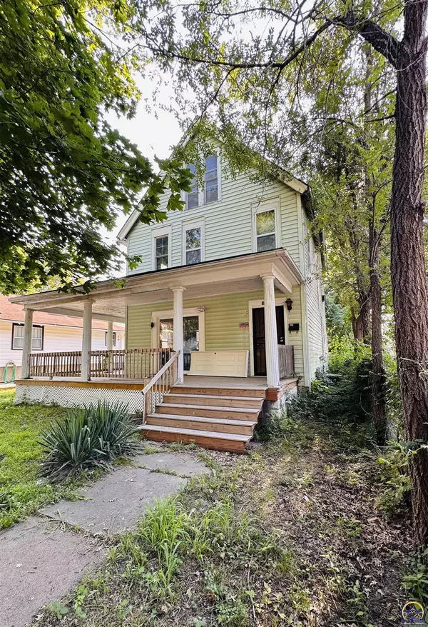 Topeka, KS 66604,1259 SW Mulvane ST