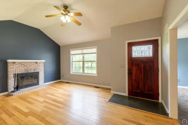 Lawrence, KS 66049,3715 Elizabeth CT