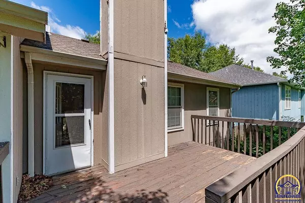 Lawrence, KS 66046,2920 Kensington RD