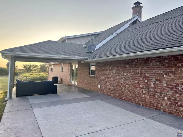 Burlington, KS 66839,1275 18th RD