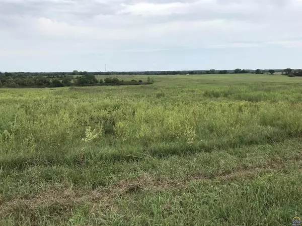 4 Acres Nemaha RD, Perry, KS 66073