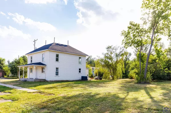 Belvue, KS 66407,201 Noble