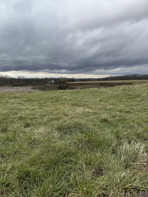 Wakarusa, KS 66546,SW Topeka BLVD #Parcel 2