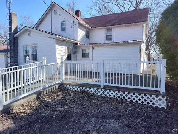 Whiting, KS 66552,305 Pratt ST