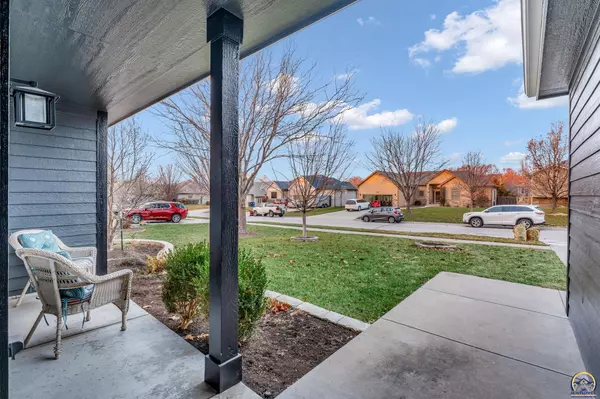 Lawrence, KS 66049,5605 Plymouth DR